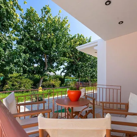 Anesis Holiday home *