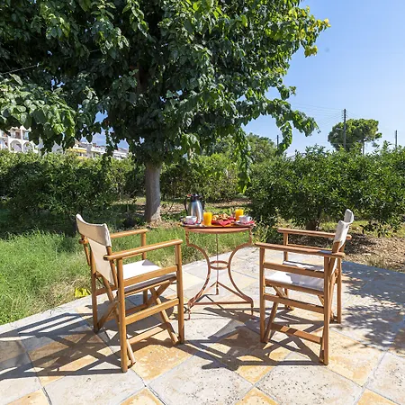 Semesterbostad Anesis